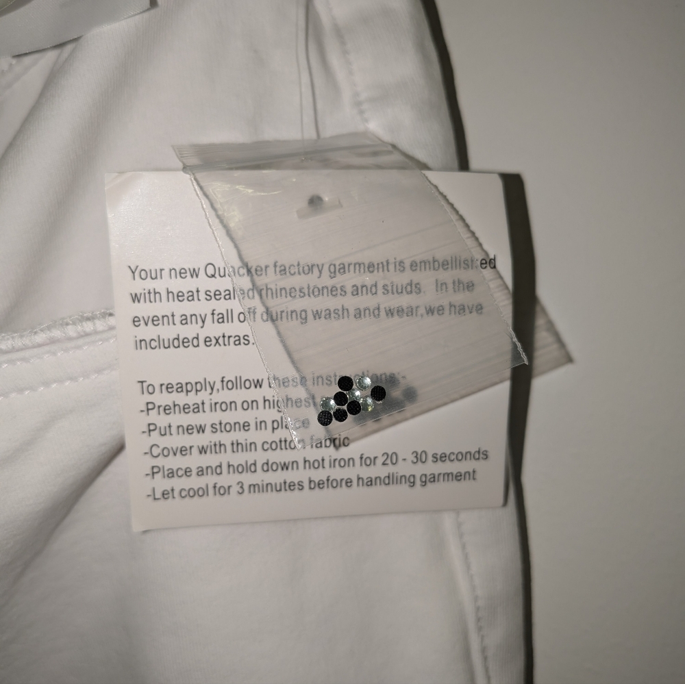 Dream Jeanwee by Quacker Factory White Pull-On Pants - Picture 8 of 14